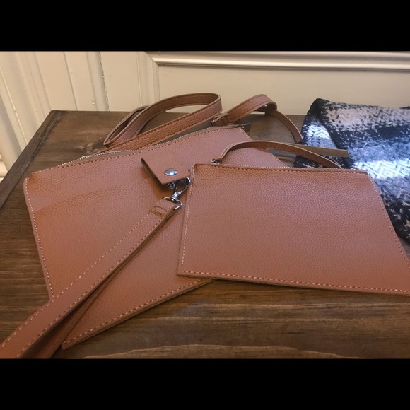 BROWN CROSS BODY BAG - Picture 4 of 5